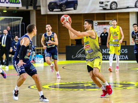 A Falco a harmadik negyedben nyerte meg a kosárlabda rangadót az Alba ellen